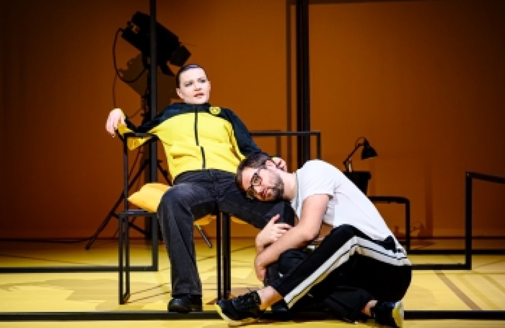 STATUS QUO - MDŽ - NOVÁ DRÁMA / NEW DRAMA festival