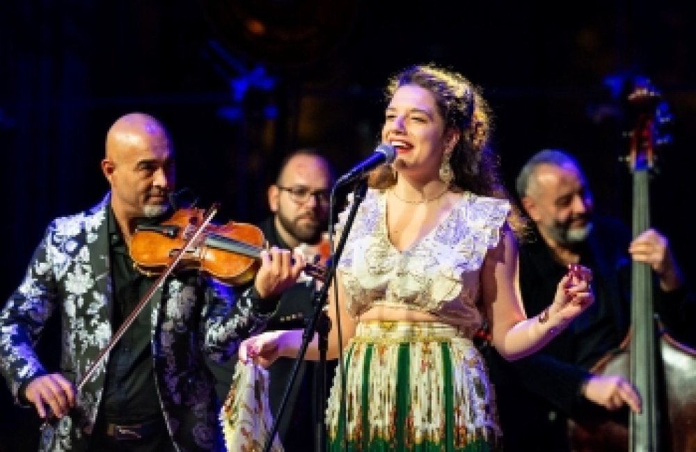 WORLD MUSIC FESTIVAL BRATISLAVA - JULIA KOZÁKOVÁ (KLUB ZA ZRKADLOM)