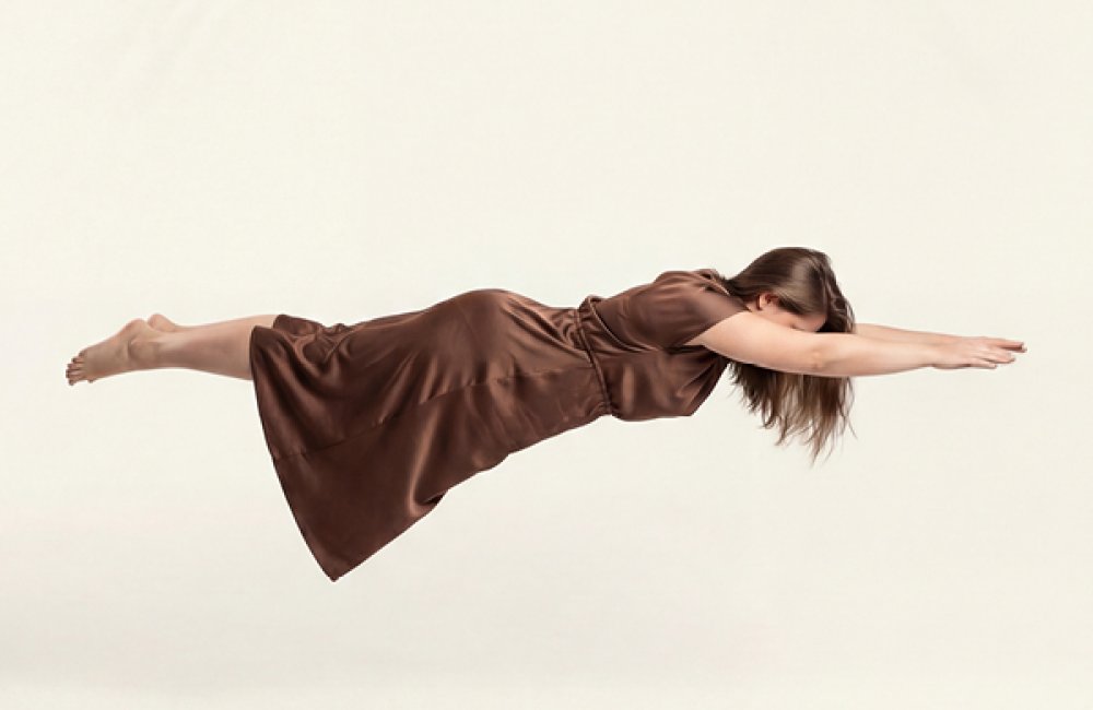 DIVADLO ZA ZRKADLOM - JEDNÝM DYCHOM: KULTÚRA KONCA (premiéra)